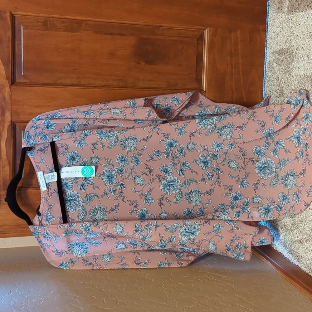 NWT open front cover size L